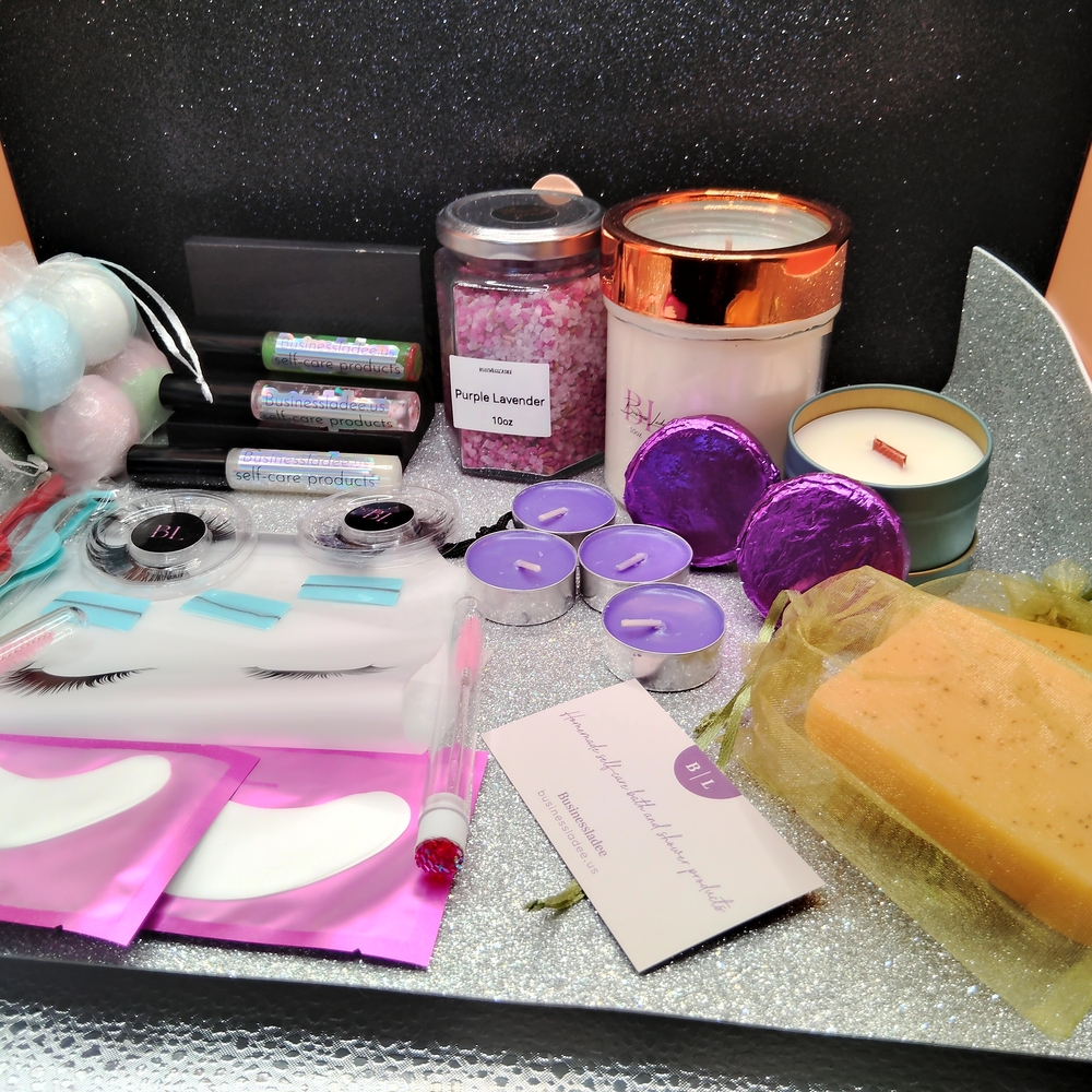 Luxurious Purple Makeup Lashes Set
